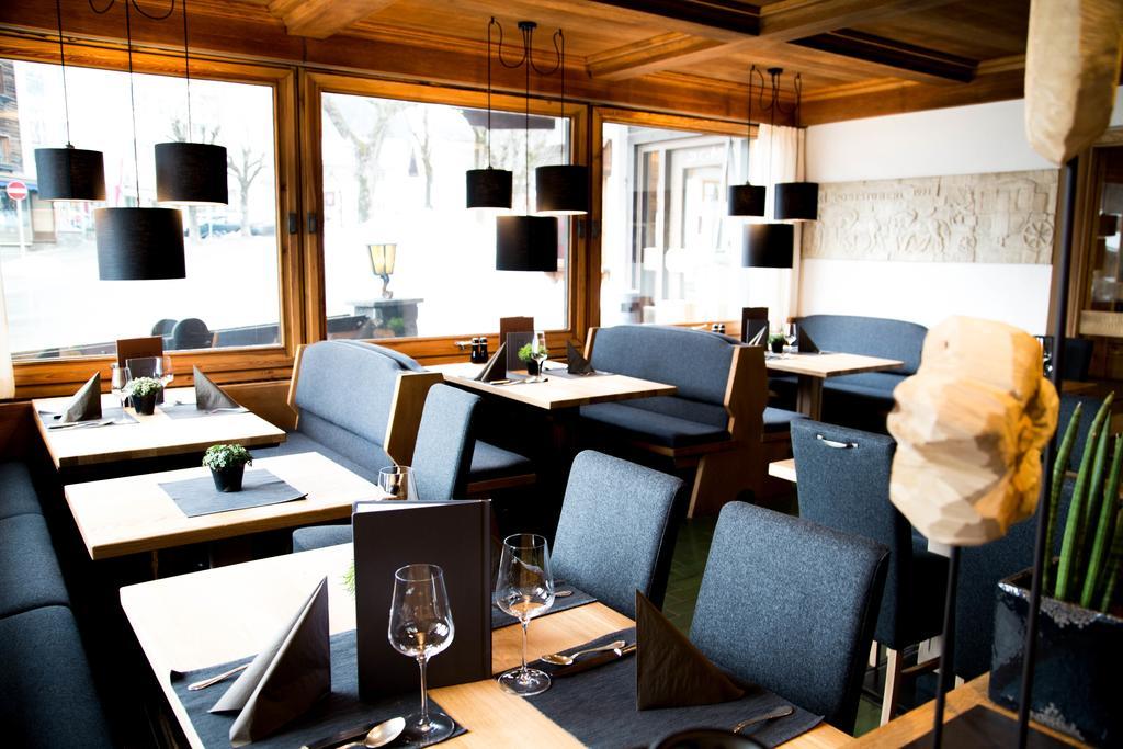 Der Gruene Baum Mountain Boutique Hotel แอห์วัลด์ ภายนอก รูปภาพ