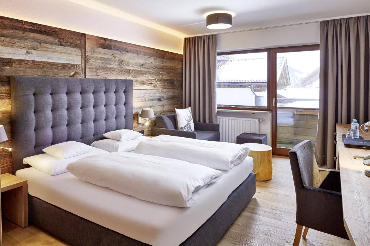 Der Gruene Baum Mountain Boutique Hotel แอห์วัลด์ ห้อง รูปภาพ